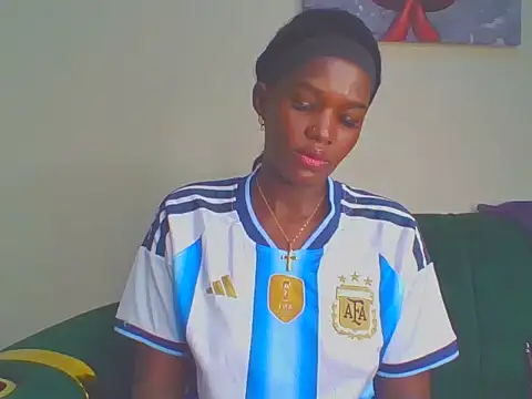 Snapshot of cutesmiling chatting on 07-14-26, 01:05 cutesmiling online show from 07-14-26, 01:05
