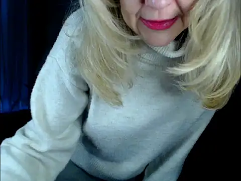 Snapshot of Tanya6547 chatting on 02-21-25, 08:18 Tanya6547 online show from 02-21-25, 08:18