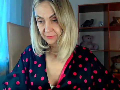 Snapshot of Tanya6547 chatting on 10-21-25, 10:47 Tanya6547 online show from 10-21-25, 10:47