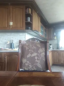 Lotus-blume1 online show from 11-18-25, 09:56