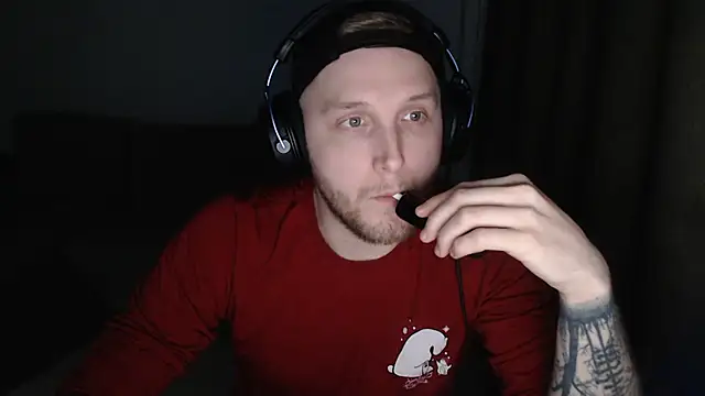 Snapshot of EtoZhePelsh chatting on 03-15-26, 06:37 EtoZhePelsh online show from 03-15-26, 06:37