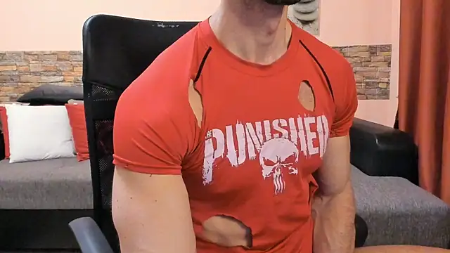 HotHunkTrainer online show from 06-07-26, 07:35