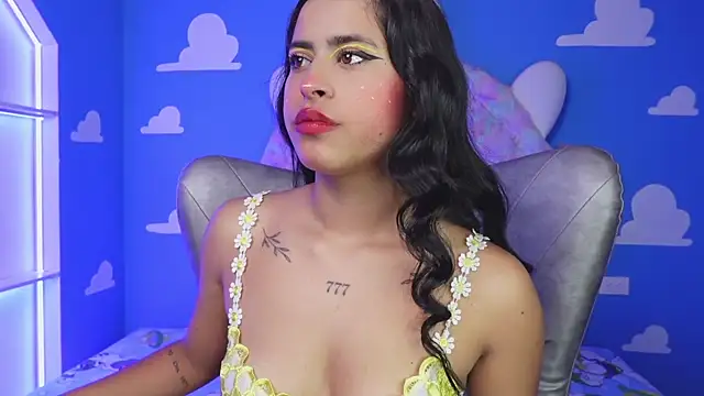 miss romyna online show from 12-20-25, 11:02