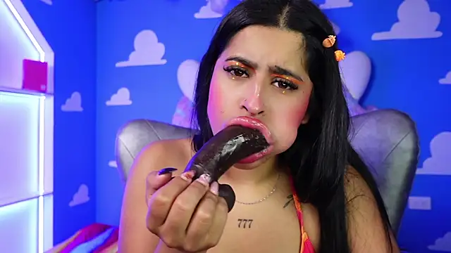 miss romyna online show from 05-11-26, 11:11