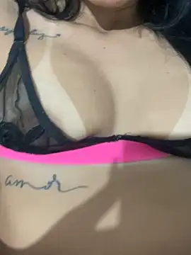 Amanda gomes online show from 01-06-25, 04:04
