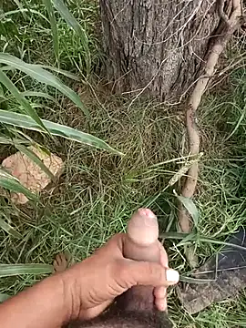 Snapshot of lovesuna chatting on 09-09-25, 08:46 lovesuna online show from 09-09-25, 08:46