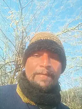 Snapshot of lovesuna chatting on 02-16-25, 02:31 lovesuna online show from 02-16-25, 02:31