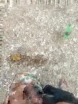 Snapshot of lovesuna chatting on 12-20-25, 02:14 lovesuna online show from 12-20-25, 02:14