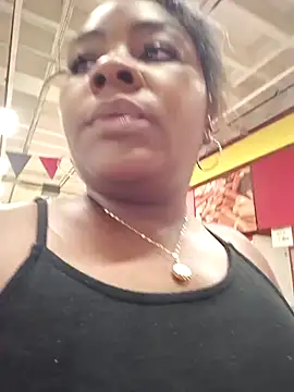 kaorysquirt online show from 11-27-25, 02:17