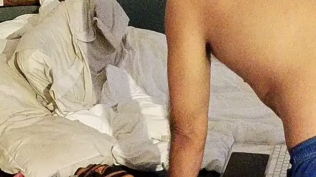 badboybrad11 online show from 03-26-26, 02:21