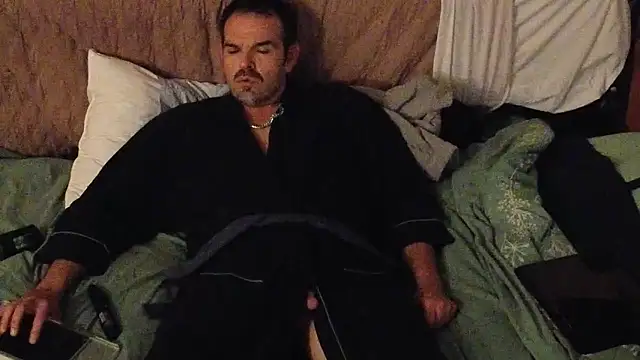 badboybrad11 online show from 02-12-26, 03:50