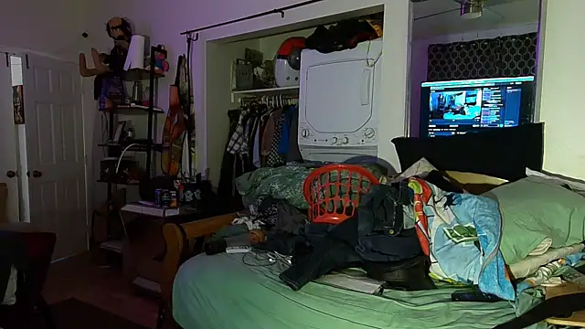 badboybrad11 online show from 10-25-25, 01:05