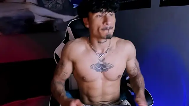 Thomas Fit1 online show from 04-06-26, 01:56