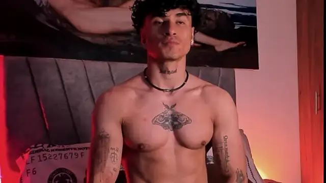 Thomas Fit1 online show from 10-29-25, 04:11