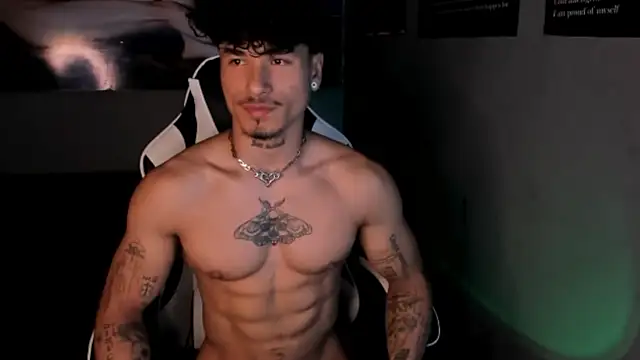 Thomas Fit1 online show from 06-12-26, 03:26