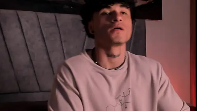 Thomas Fit1 online show from 12-14-25, 02:51