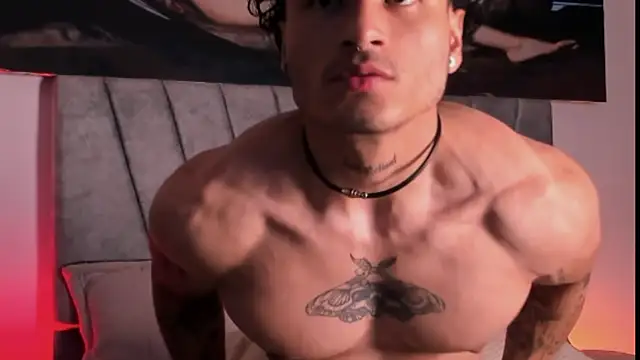 Thomas Fit1 online show from 12-22-25, 02:33