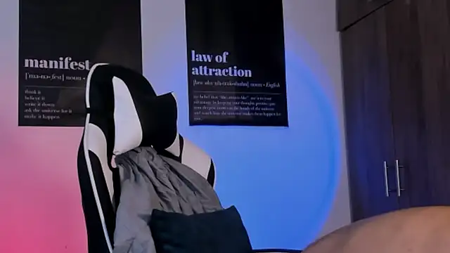 Thomas Fit1 online show from 03-10-26, 04:55