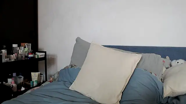 Scarlettford online show from 02-26-26, 12:16