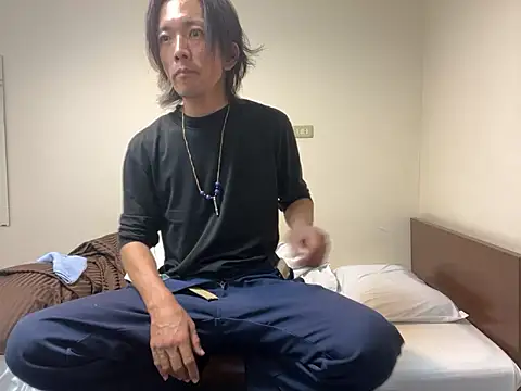 Katakuriko-Denpun online show from 11-04-25, 09:02