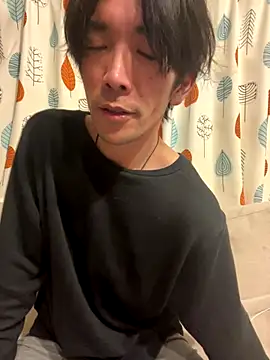 Katakuriko-Denpun online show from 01-09-26, 01:40