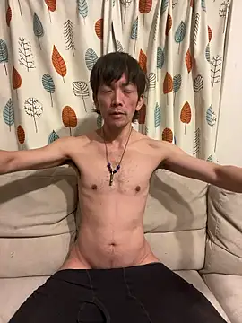 Katakuriko-Denpun online show from 03-18-26, 01:46