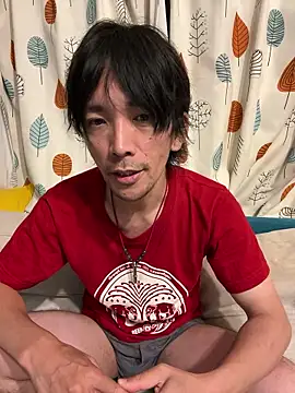 Snapshot of Katakuriko-Denpun chatting on 07-05-26, 01:29 Katakuriko-Denpun online show from 07-05-26, 01:29