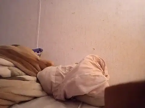 Xoc8  online show from 09-28-25, 02:24