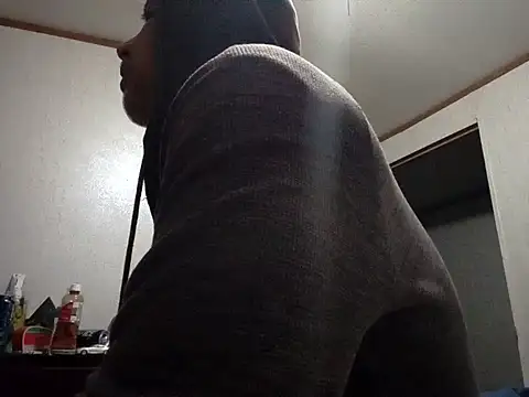 Xoc8  online show from 12-03-25, 12:01