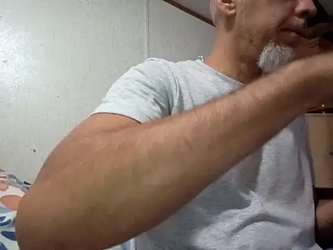 Xoc8  online show from 09-26-25, 02:35