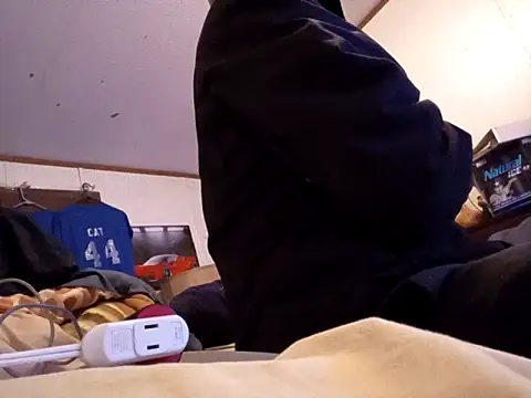 Xoc8  online show from 03-07-25, 05:08