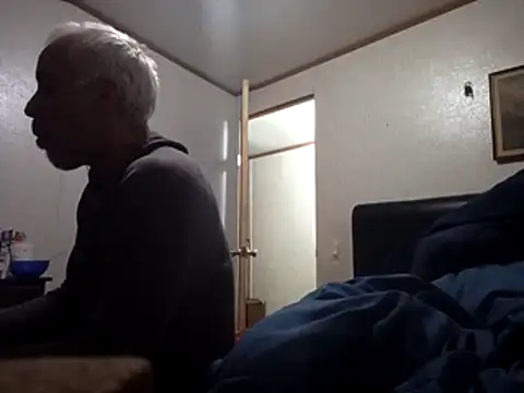 Xoc8  online show from 01-18-26, 12:47