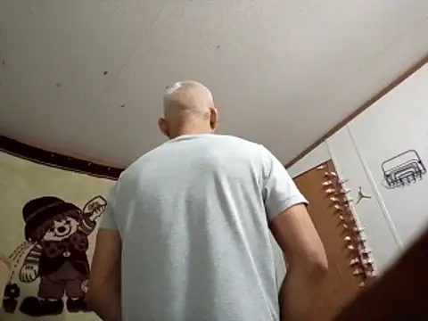 Xoc8  online show from 11-29-25, 02:01