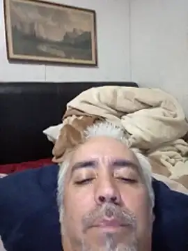 Xoc8  online show from 02-12-26, 06:57