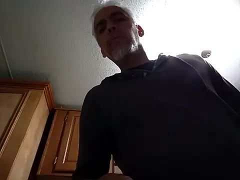 Xoc8  online show from 11-15-25, 10:14