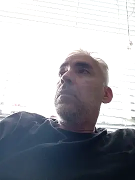 Xoc8  online show from 10-19-25, 11:07