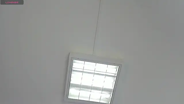 AnthonelaDuque online show from 09-28-25, 11:50