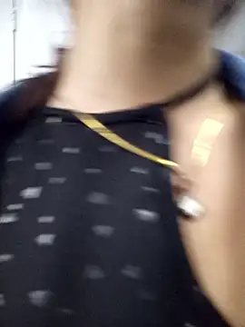 Snapshot of AnthonelaDuque chatting on 01-17-26, 11:25 AnthonelaDuque online show from 01-17-26, 11:25