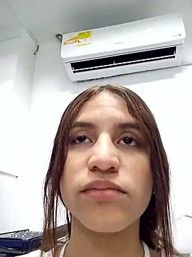 AnthonelaDuque online show from 01-12-26, 11:28