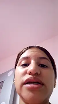 AnthonelaDuque online show from 11-05-25, 11:35