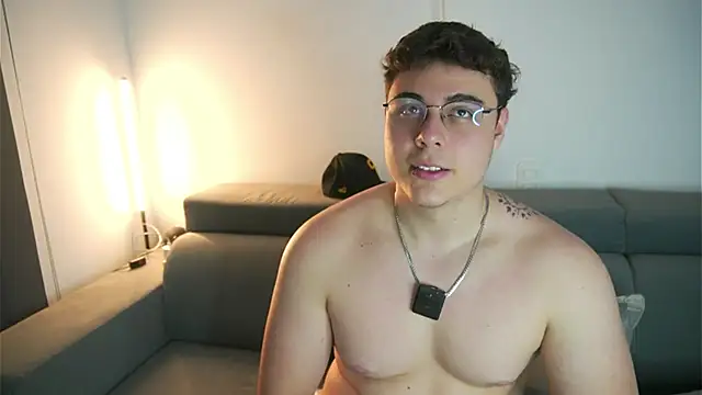 Snapshot of odin_blake chatting on 02-20-25, 05:33 odin blake online show from 02-20-25, 05:33