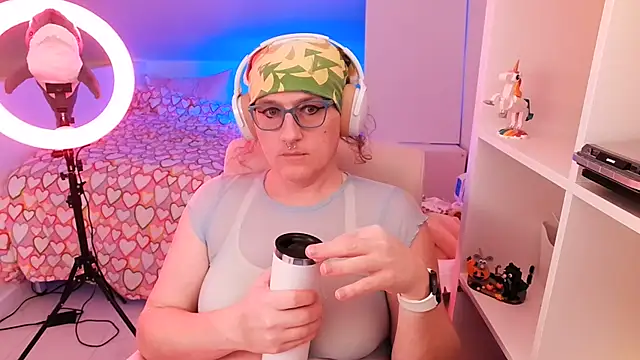 TransCayenne online show from 11-12-25, 06:45