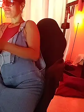 Snapshot of SelenaHouston chatting on 02-06-26, 08:05 SelenaHouston online show from 02-06-26, 08:05