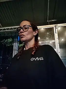 Snapshot of SelenaHouston chatting on 02-11-26, 11:37 SelenaHouston online show from 02-11-26, 11:37