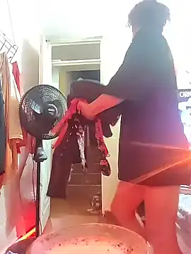 Snapshot of SelenaHouston chatting on 02-17-26, 04:21 SelenaHouston online show from 02-17-26, 04:21