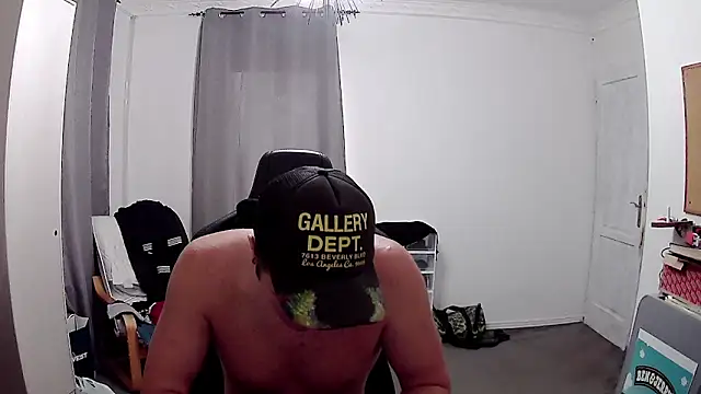 PKrisztian online show from 10-07-25, 01:34