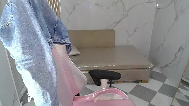 Snapshot of skeler_lovd_b_ chatting on 02-23-26, 12:28 skeler lovd b online show from 02-23-26, 12:28