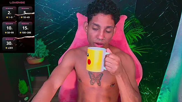 Palo santo online show from 09-27-25, 04:07