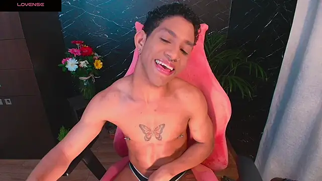 Palo santo online show from 10-22-25, 08:03