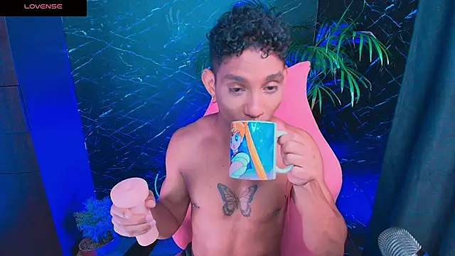 Palo santo online show from 02-24-26, 06:20